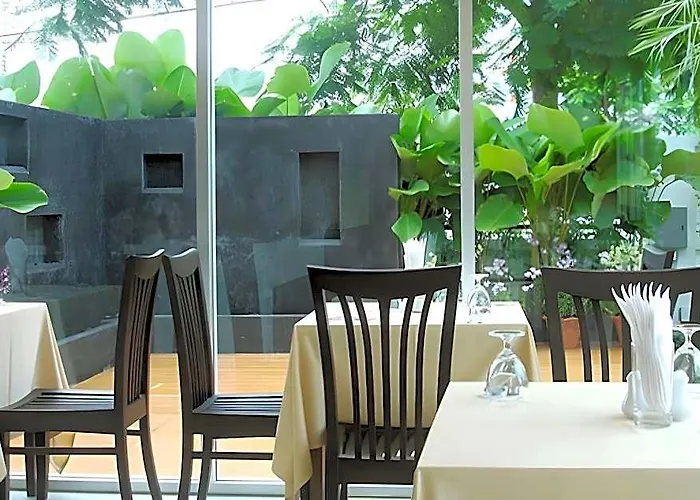 The Ivory, Suvarnabhumi Airport 3* Bangkok